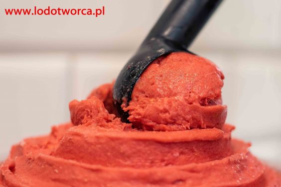 Delikatne  lody w lodziarni w Rzeszowie
